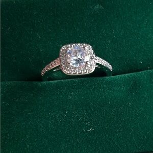 Elegant Silver Diamond Ring